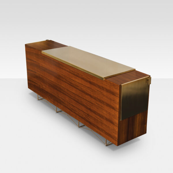 1950s Italian Walnut and Brass Sideboard - immagine 3