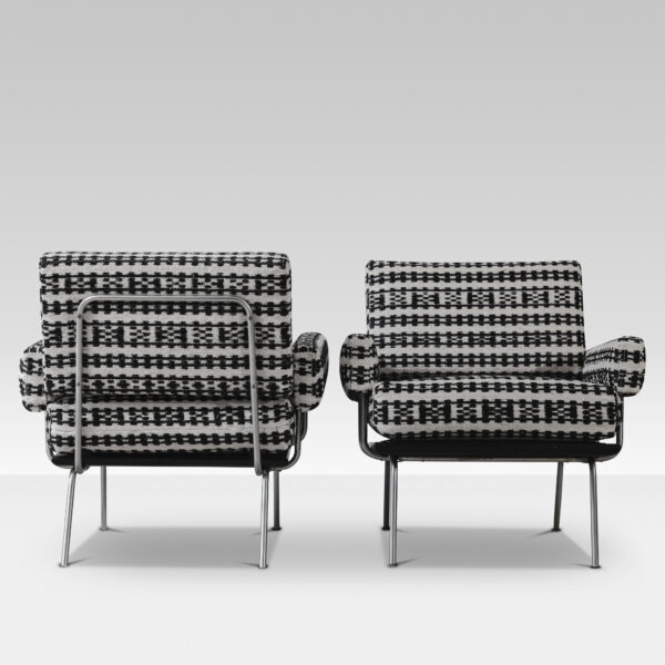 A pair of Italian armchairs from the 1960s - Image 2