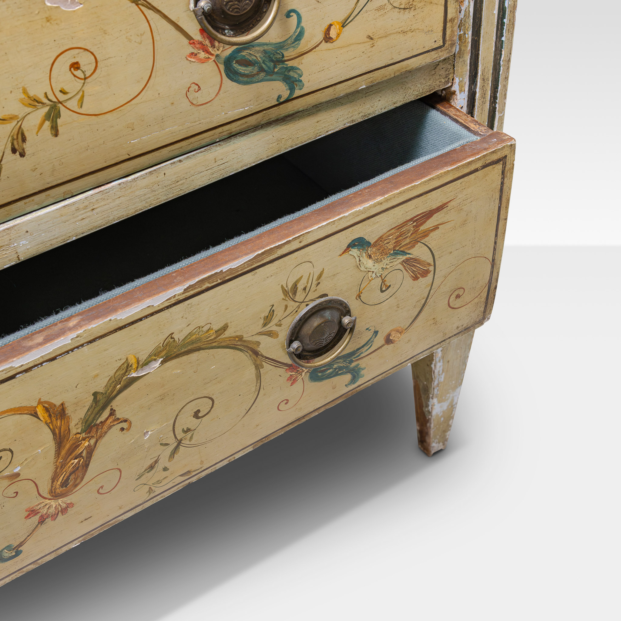 XIX Century Lacquered Chest of Drawers - Image 4