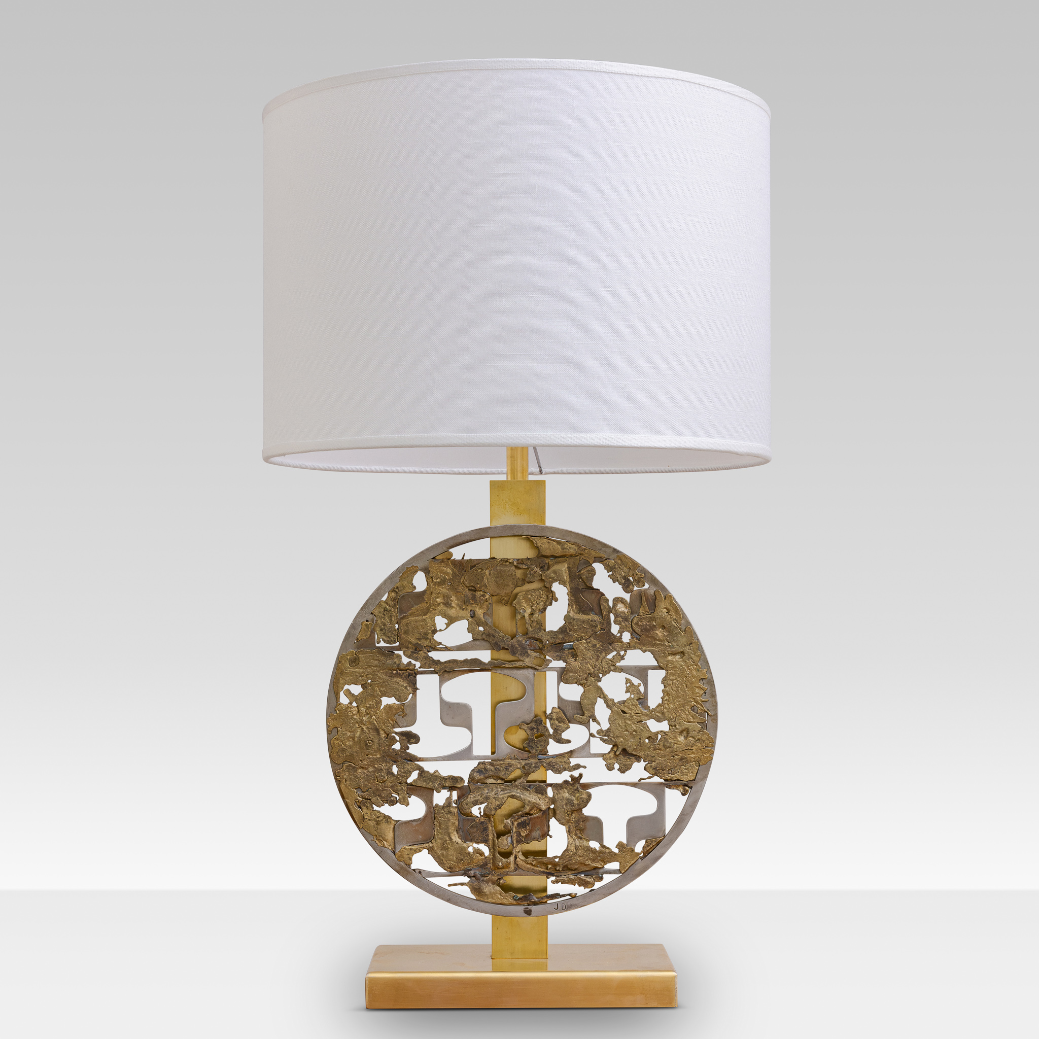 brutalist disc lamp