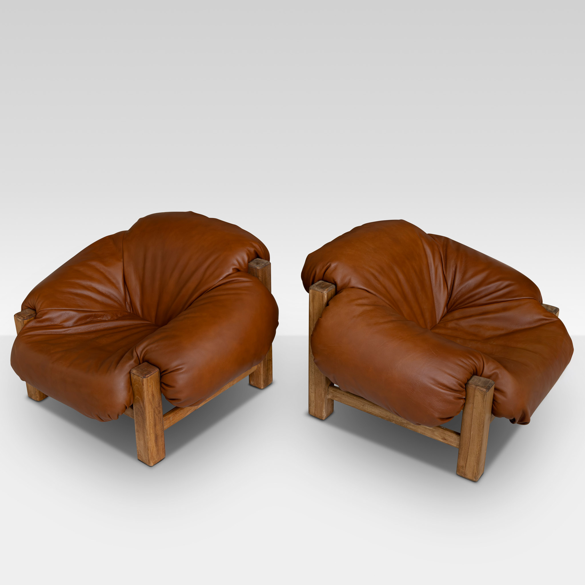 "Bahia" Armchairs | Walnut | Leather
